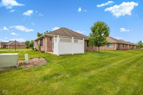 5750 Kensington Way N Plainfield IN 46168