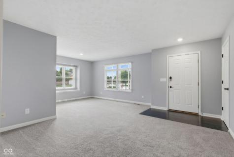 5750 Kensington Way N Plainfield IN 46168