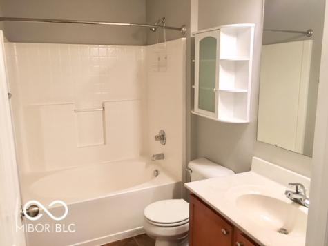 6626 Reserve Drive Indianapolis IN 46220