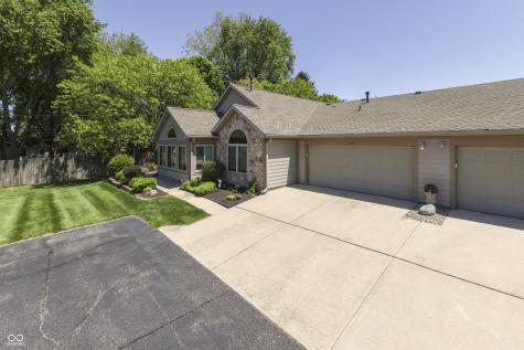 1128 Deerbrook Trail Greenwood IN 46142