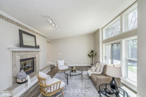 2305 Van Ness Place Indianapolis IN 46240