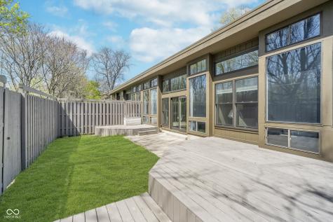 2305 Van Ness Place Indianapolis IN 46240