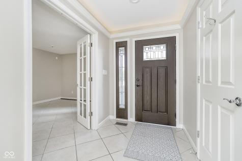 2305 Van Ness Place Indianapolis IN 46240