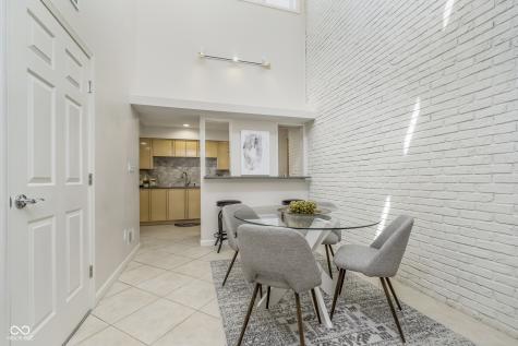 2305 Van Ness Place Indianapolis IN 46240