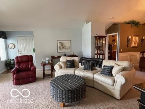 1161 Extraordinary Trail Greenfield IN 46140