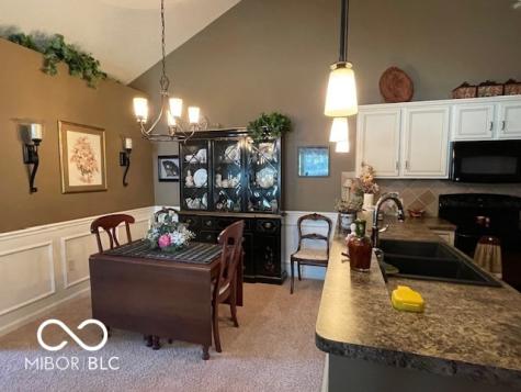 1161 Extraordinary Trail Greenfield IN 46140