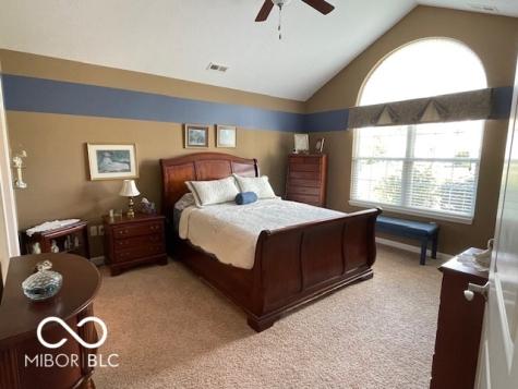 1161 Extraordinary Trail Greenfield IN 46140