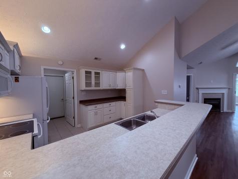 2314 Steeple Chase Shelbyville IN 46176