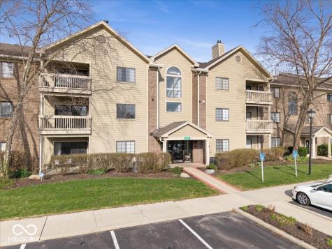 8720 Yardley Court Indianapolis IN 46268
