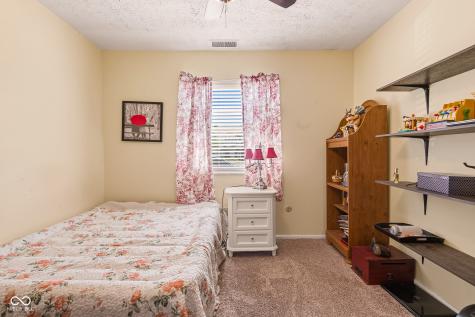 2930 Abounding Drive Columbus IN 47201