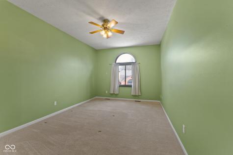 9271 Golden Leaf Way Indianapolis IN 46260