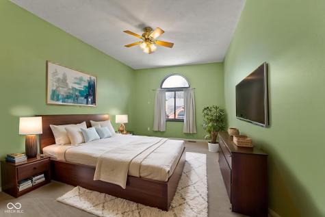 9271 Golden Leaf Way Indianapolis IN 46260