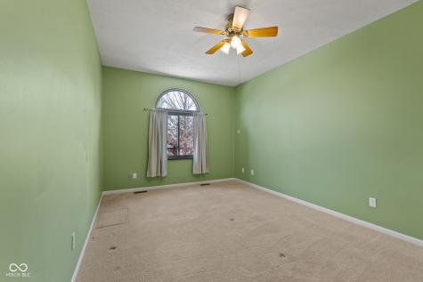 9271 Golden Leaf Way Indianapolis IN 46260