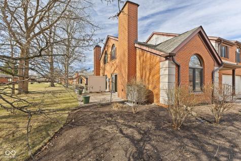 9271 Golden Leaf Way Indianapolis IN 46260
