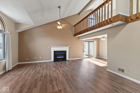9271 Golden Leaf Way Indianapolis IN 46260