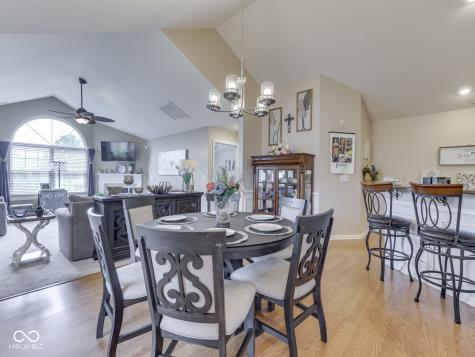 1037 Laurelwood Lane Greenwood IN 46142