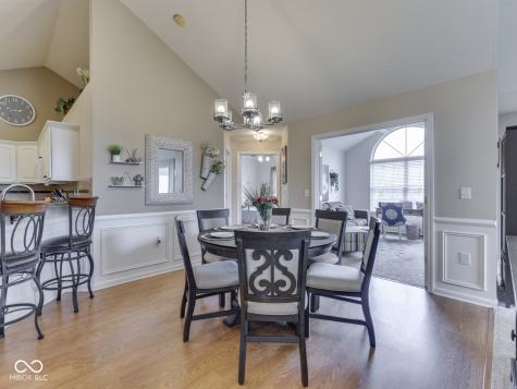 1037 Laurelwood Lane Greenwood IN 46142