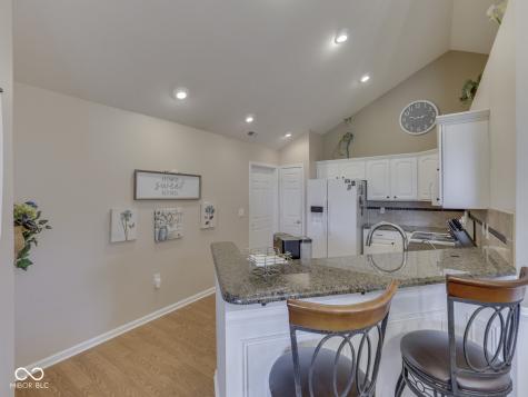 1037 Laurelwood Lane Greenwood IN 46142