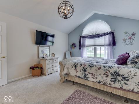 1037 Laurelwood Lane Greenwood IN 46142