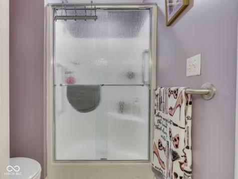 1037 Laurelwood Lane Greenwood IN 46142