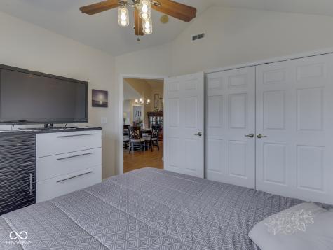 1037 Laurelwood Lane Greenwood IN 46142