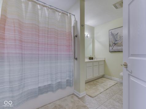 1037 Laurelwood Lane Greenwood IN 46142