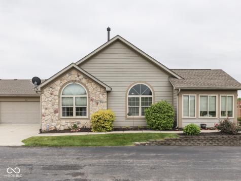 1037 Laurelwood Lane Greenwood IN 46142