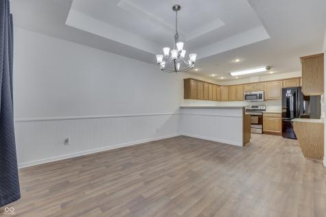556 Silver Fox Court Indianapolis IN 46217