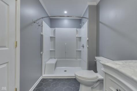 556 Silver Fox Court Indianapolis IN 46217