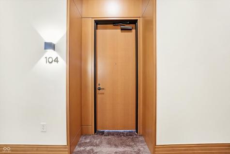 877 N East Street Indianapolis IN 46202