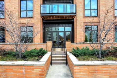 877 N East Street Indianapolis IN 46202