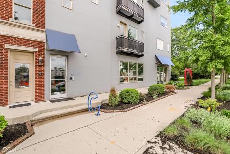 1030 Jackson Street Columbus IN 47201