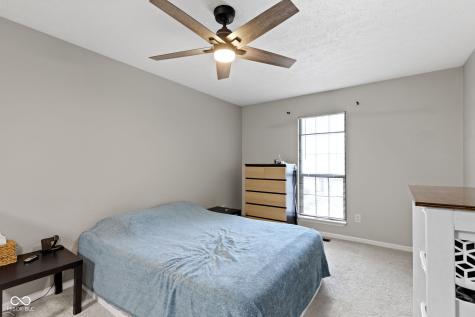 2674 Lakeshire Lane Indianapolis IN 46268