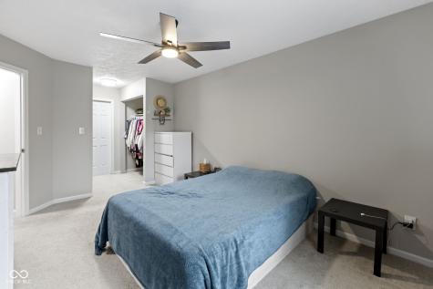 2674 Lakeshire Lane Indianapolis IN 46268