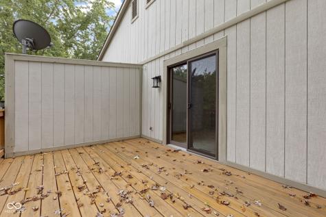 2674 Lakeshire Lane Indianapolis IN 46268