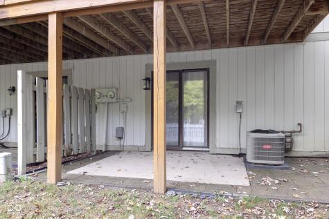 2674 Lakeshire Lane Indianapolis IN 46268