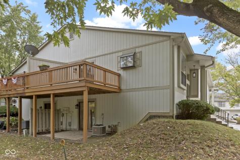 2674 Lakeshire Lane Indianapolis IN 46268