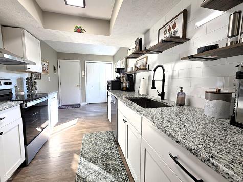 148 Sugarwood Lane Avon IN 46123