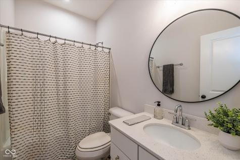 825 Stone Trace Court Avon IN 46123