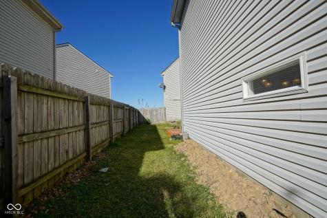 9904 Worthington Boulevard Fishers IN 46038