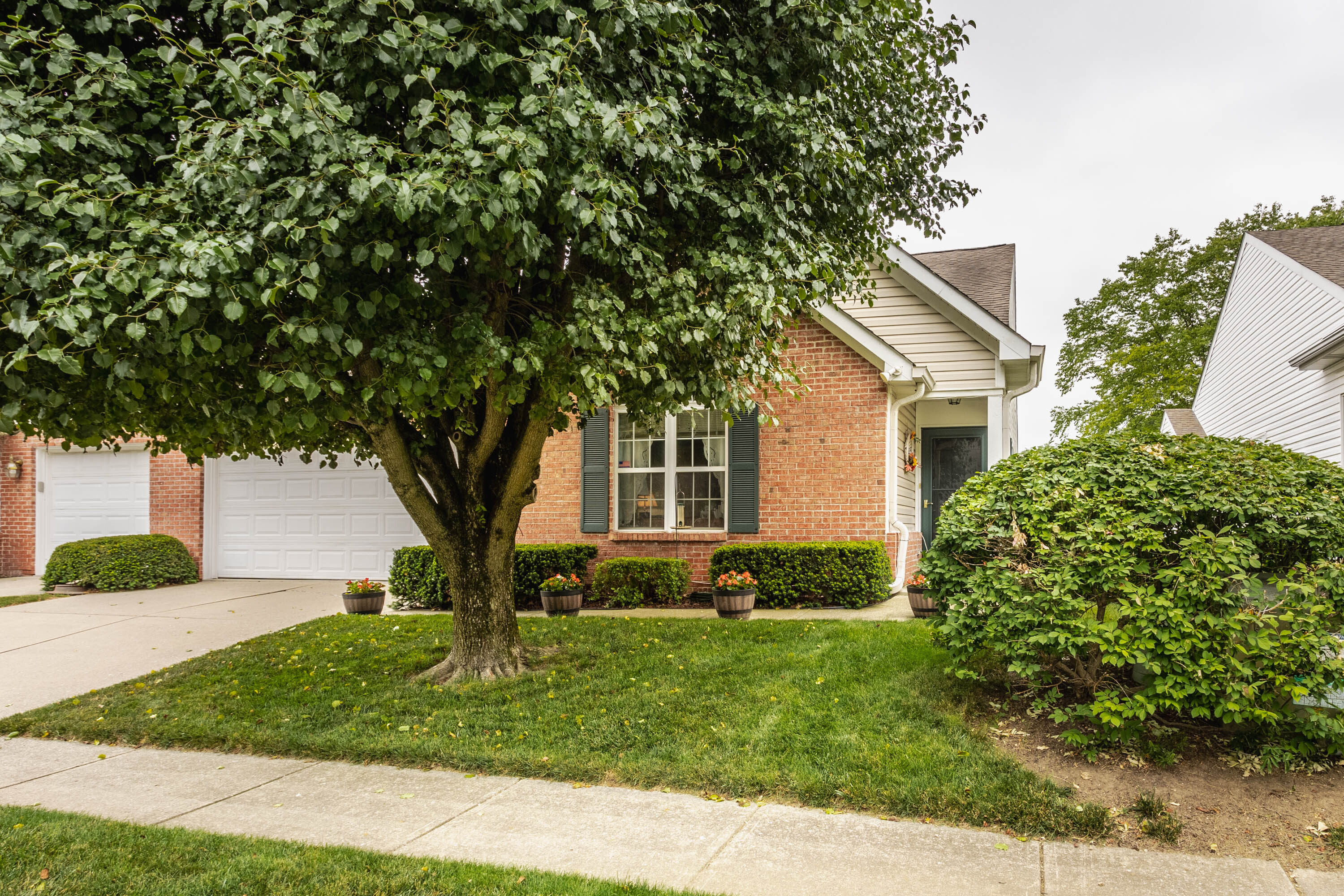 5362 Spring Creek Circle Indianapolis IN 46254