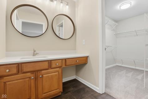 9201 Wadsworth Court Fishers IN 46037