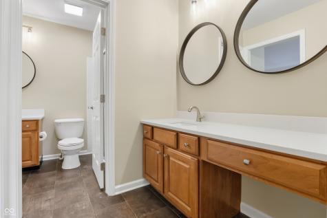 9201 Wadsworth Court Fishers IN 46037