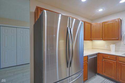 7005 S Stratton Court Columbus IN 47203