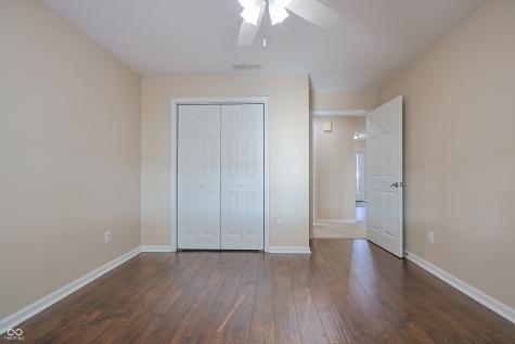 7005 S Stratton Court Columbus IN 47203