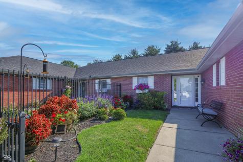 7005 S Stratton Court Columbus IN 47203