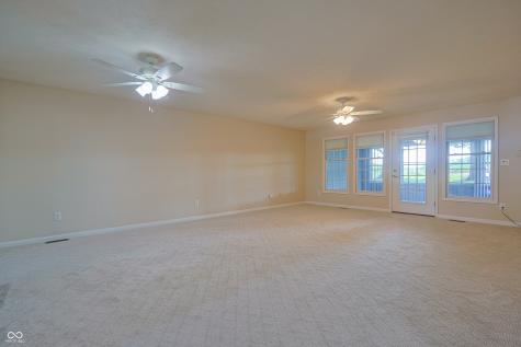 7005 S Stratton Court Columbus IN 47203