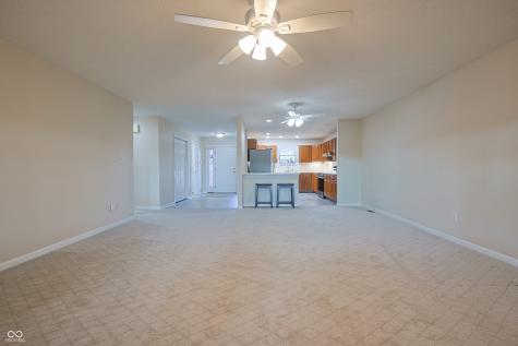 7005 S Stratton Court Columbus IN 47203