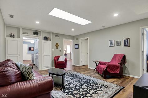 2979 Amherst Street Indianapolis IN 46268