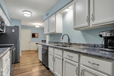 2979 Amherst Street Indianapolis IN 46268